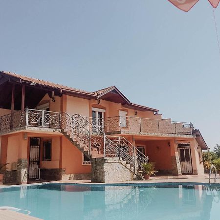Villa Katerina & Pool غيفيغليا المظهر الخارجي الصورة