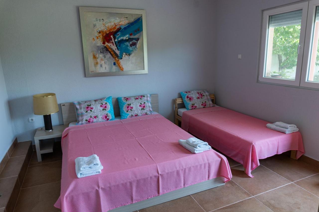 Villa Katerina & Pool غيفيغليا المظهر الخارجي الصورة